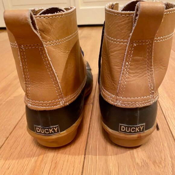 Men\'s Duck Boots size 10